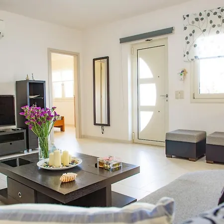 Marie Nicol 2 Bedroom Apartment Agia Pelagia  Exterior photo